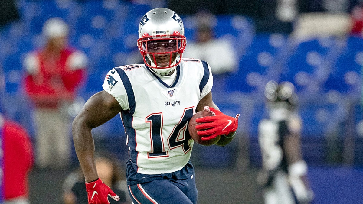 mohamed sanu patriots jersey